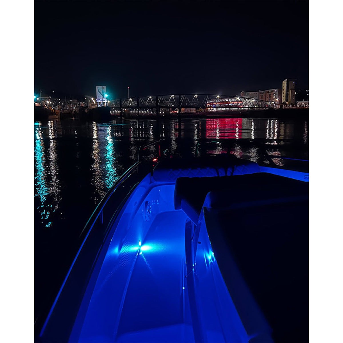 LUX CL25, Courtesy Lights, .5 Watt, Chrome Bezel - Garmin image 3