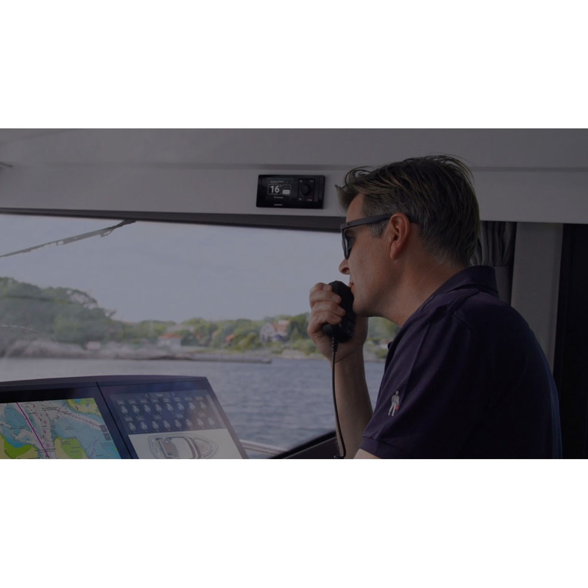 Signal™ VHF 400 - VHF fixe avec transpondeur AIS - visuel officiel Garmin 3