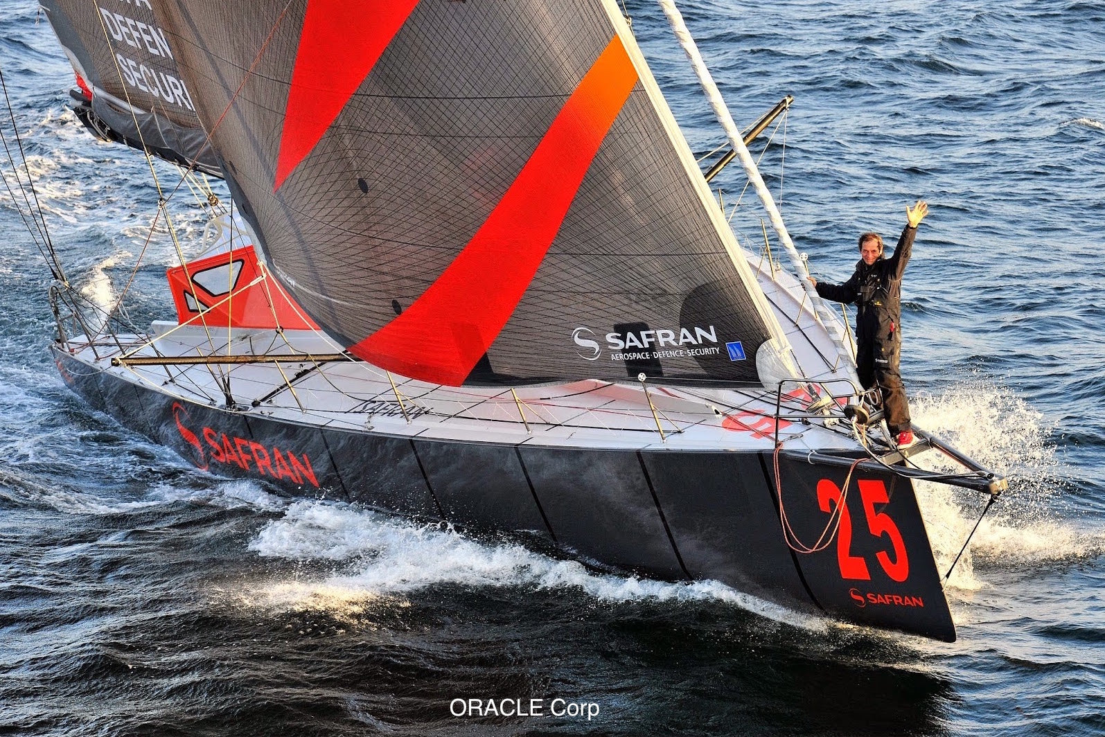 IMOCA 60 Safran — Marc Guillemot. Photo : à créditer