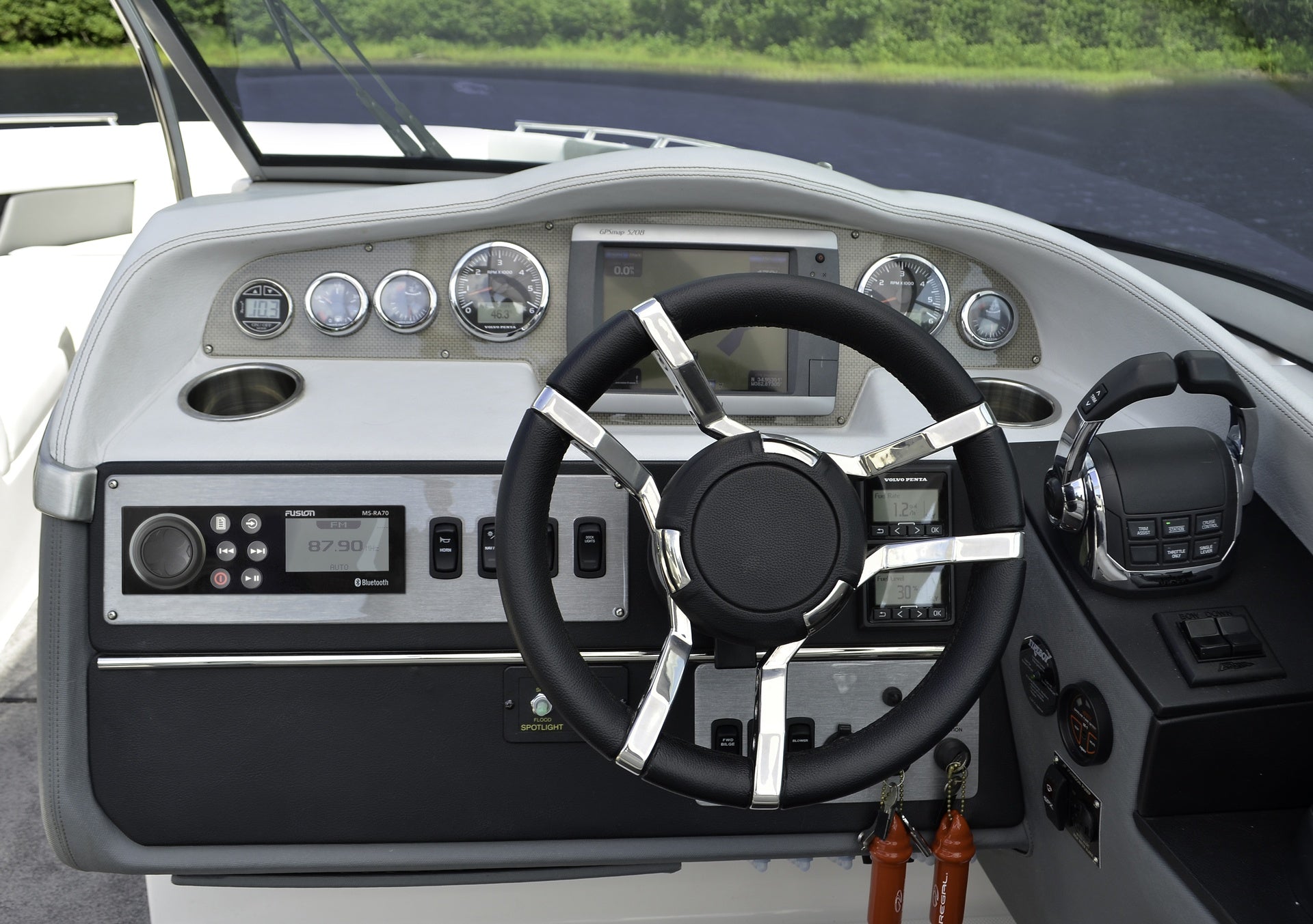 MS-RA70 marine stereoanlæg med Bluetooth
