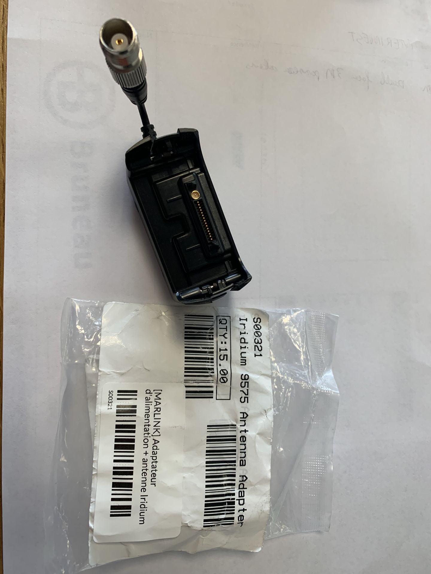 Adaptateur d'alimentation + antenne Iridium 9575