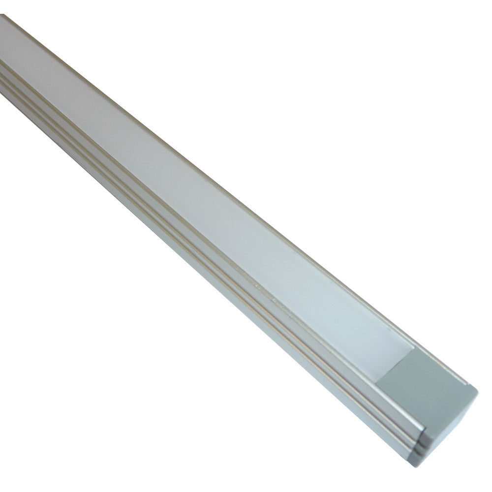 Profilé LED Mantagua en saillie avec verrine translucide pour ruban non étanche.
