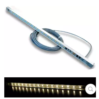 Réglette LED Mantagua Gavrinis 15W, étanche IP68, blanc chaud. Barre lumineuse rectangulaire pour bôme ou bimini.