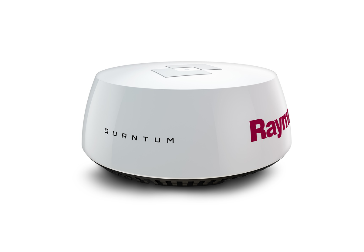 Quantum Q24C 18" Radar with 10m Power and 10m Data Cable