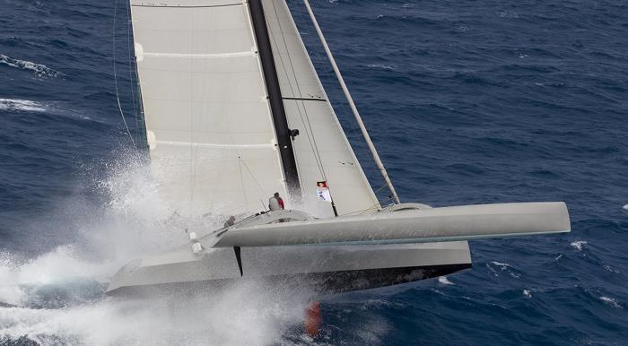 Trimaran Paradox